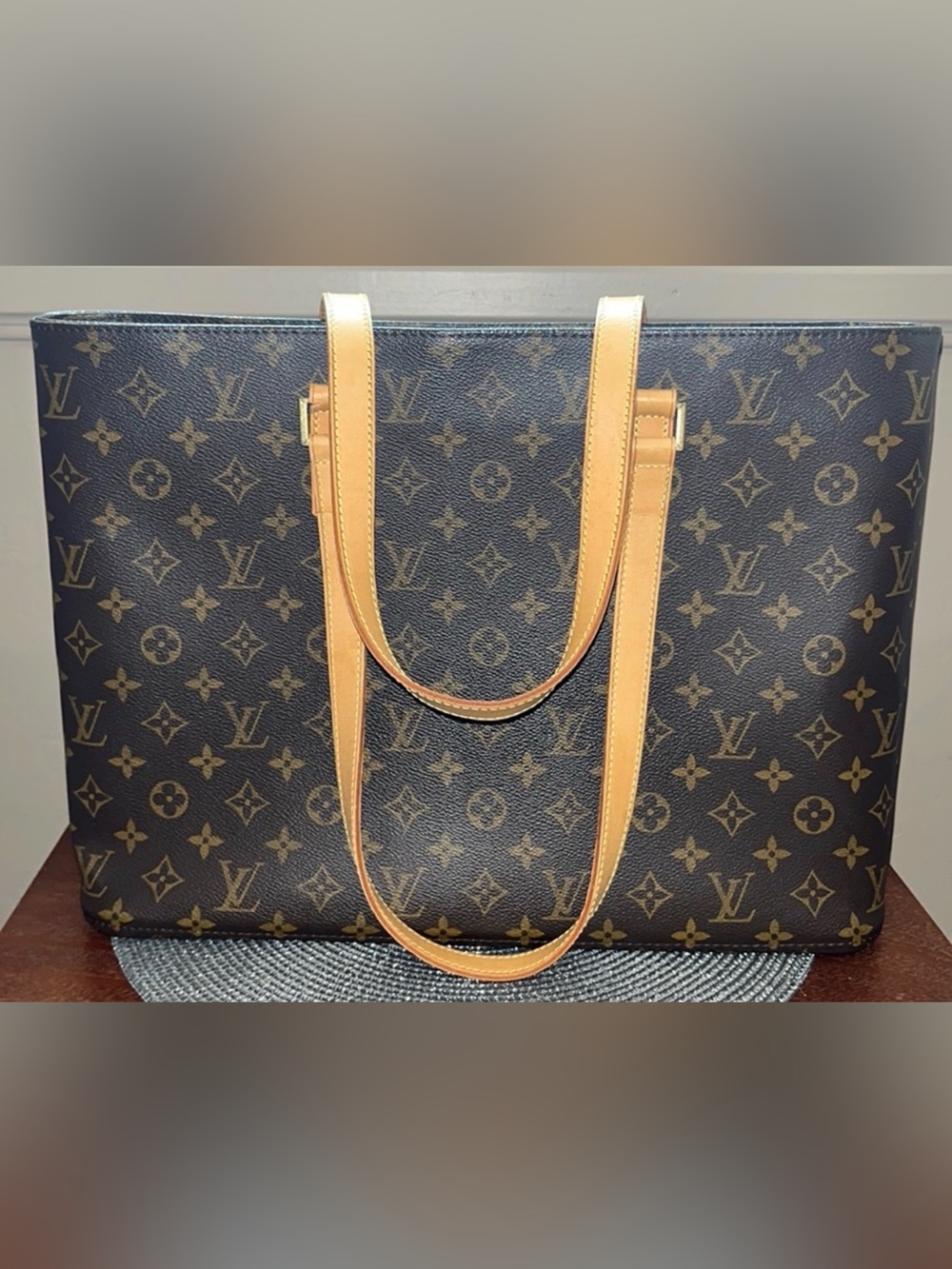 Louis Vuitton Monogram Canvas Brown Tote with Natural Vachetta Handles